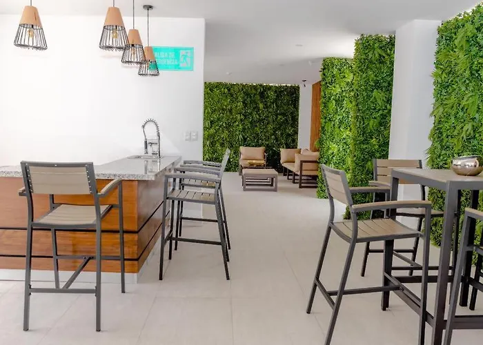 Fino Y Elegante Condominio Ejecutivo